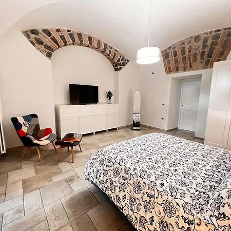 A Casa Di Ty Leilighet Caserta Eksteriør bilde