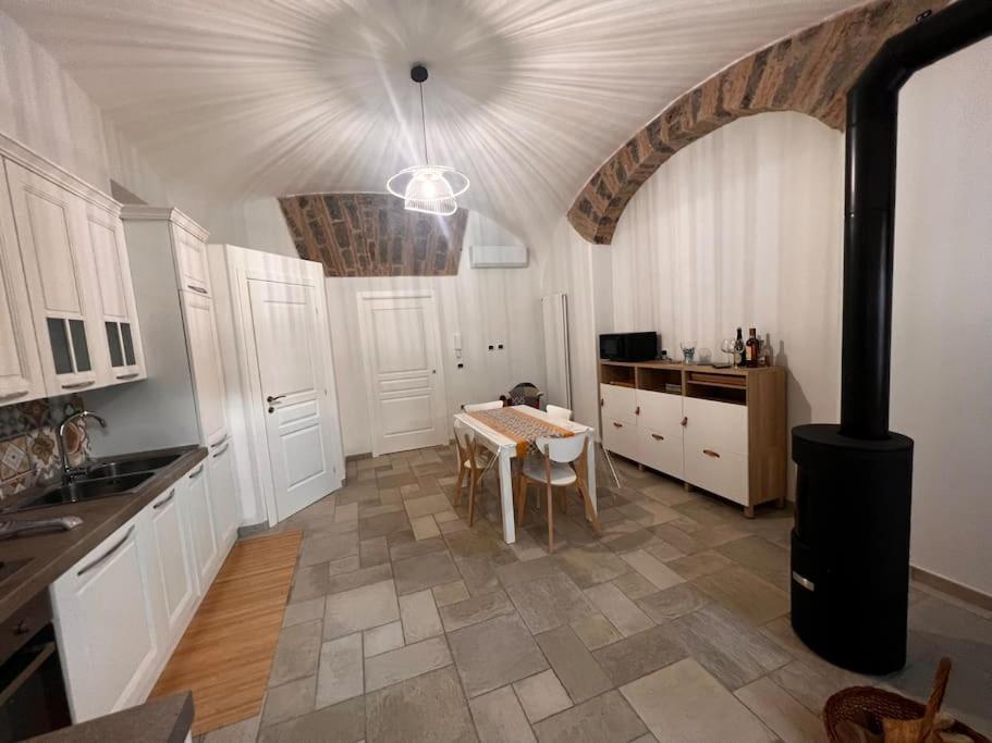 A Casa Di Ty Leilighet Caserta Eksteriør bilde